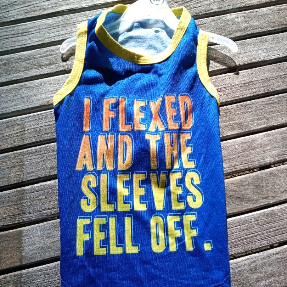 Dog tee medium